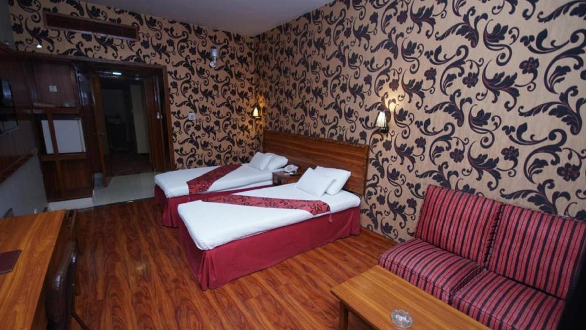 Faran Hotel Карачи Экстерьер фото