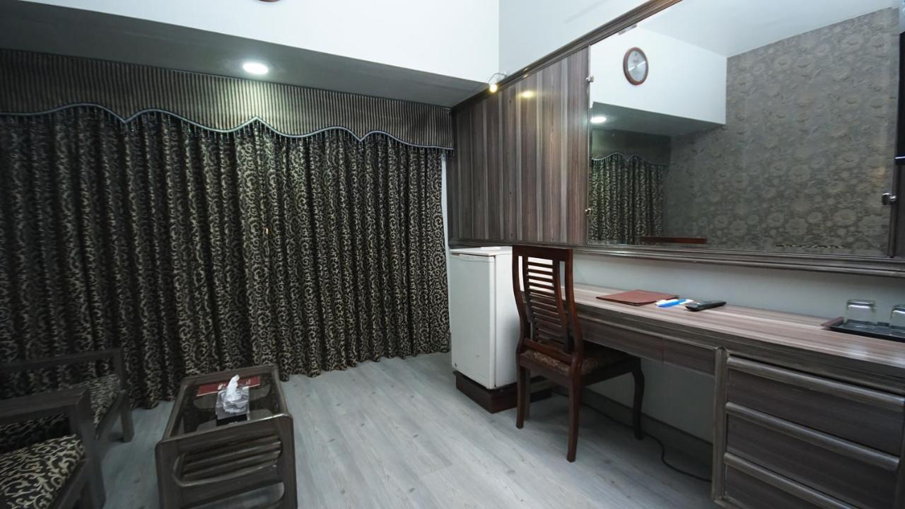 Faran Hotel Карачи Экстерьер фото